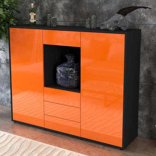 Highboard Mariella, Orange Studio (136x108x35cm) - Dekati GmbH